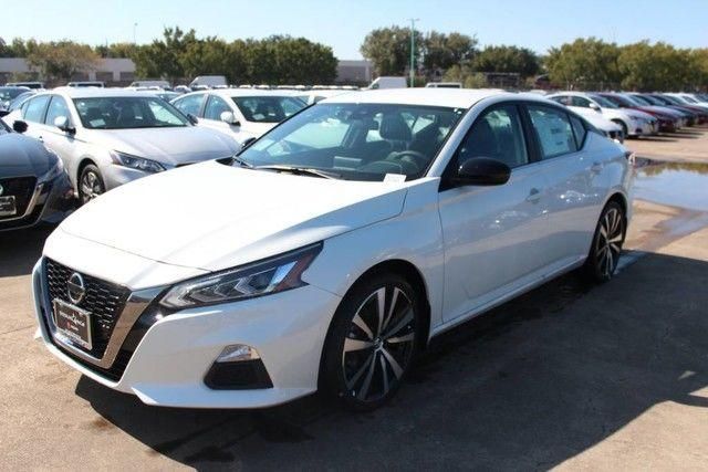  2020 Nissan Altima 2.5 SR For Sale Specifications, Price and Images