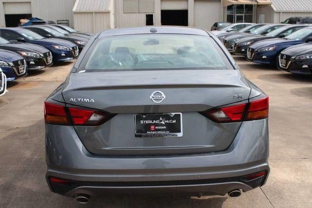  2020 Nissan Altima 2.5 SR For Sale Specifications, Price and Images