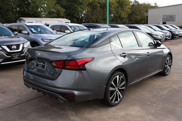  2020 Nissan Altima 2.5 SR For Sale Specifications, Price and Images