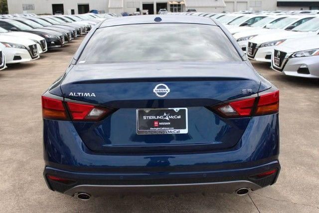  2020 Nissan Altima 2.5 SR For Sale Specifications, Price and Images