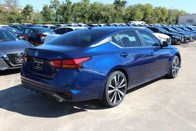  2020 Nissan Altima 2.5 SR For Sale Specifications, Price and Images