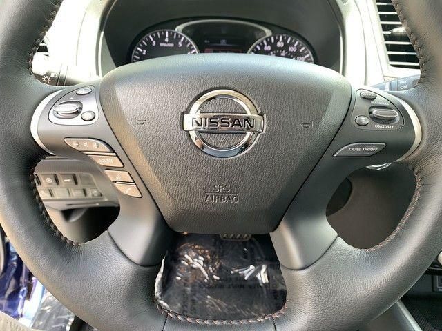  2019 Nissan Pathfinder SL