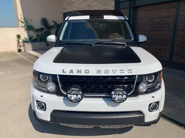 2016 Land Rover LR4 Base