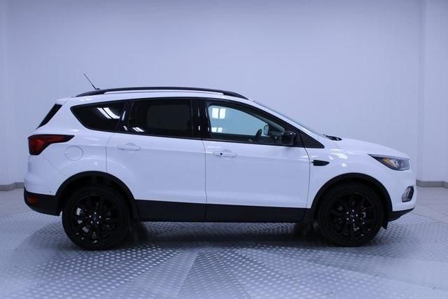  2019 Ford Escape SE For Sale Specifications, Price and Images