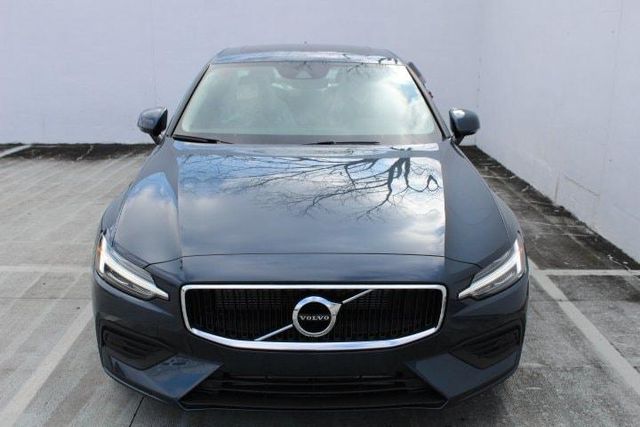  2019 Volvo S60 T6 Momentum For Sale Specifications, Price and Images