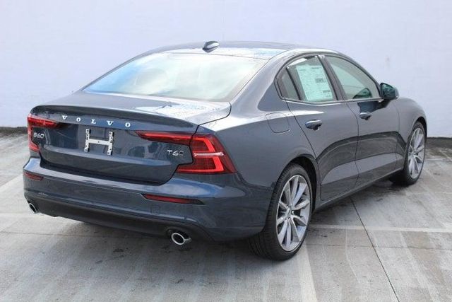  2019 Volvo S60 T6 Momentum For Sale Specifications, Price and Images