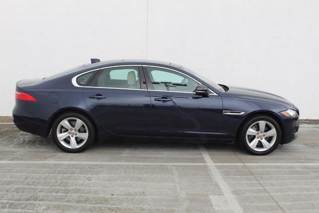 Certified 2018 Jaguar XF 25t For Sale Specifications, Price and Images