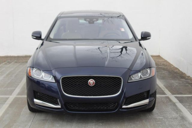 Certified 2018 Jaguar XF 25t For Sale Specifications, Price and Images