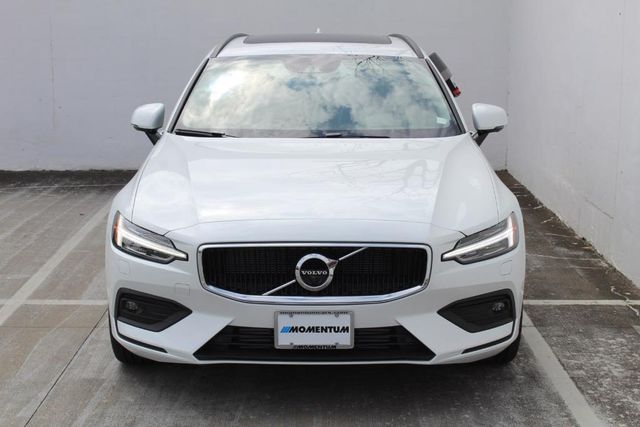 2020 Volvo V60 T5 Momentum For Sale Specifications, Price and Images
