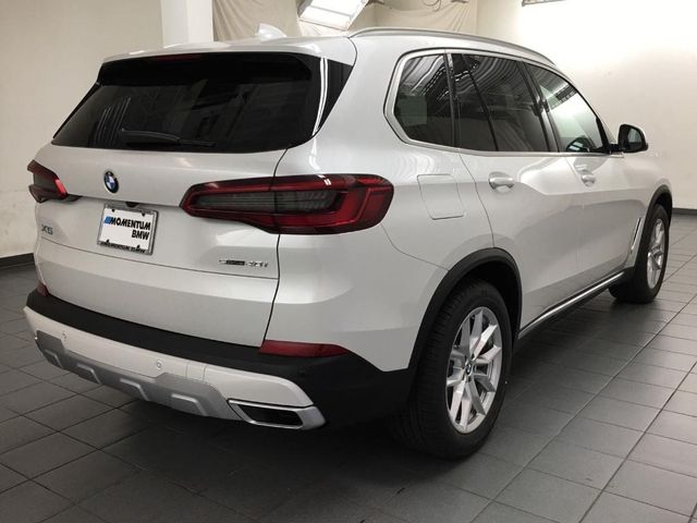  2020 BMW X5 sDrive40i For Sale Specifications, Price and Images