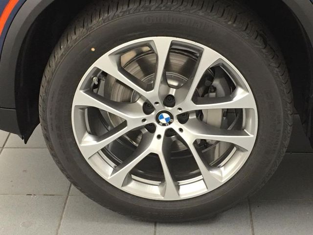  2020 BMW X5 sDrive40i For Sale Specifications, Price and Images