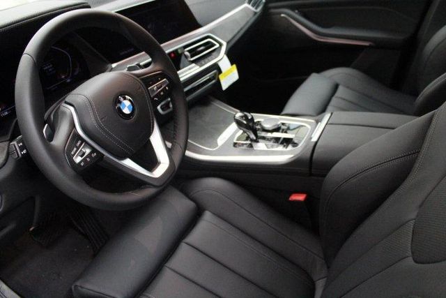  2020 BMW X5 sDrive40i For Sale Specifications, Price and Images