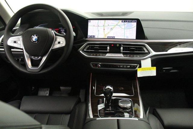  2020 BMW X7 xDrive40i For Sale Specifications, Price and Images