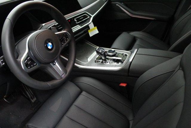  2020 BMW X7 M50i