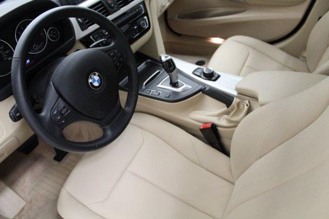 Certified 2016 BMW 320 i For Sale Specifications, Price and Images