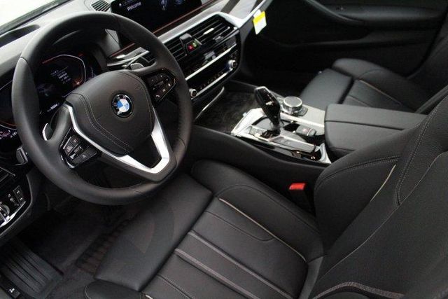 2014 BMW 320 i For Sale Specifications, Price and Images