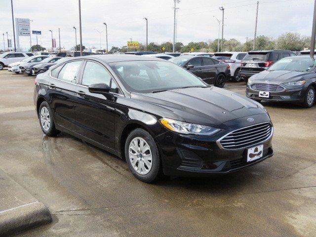  2019 Ford Fusion S For Sale Specifications, Price and Images