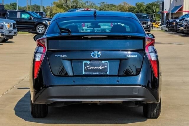  2018 Toyota Prius Two For Sale Specifications, Price and Images