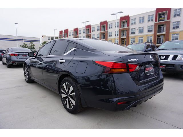  2019 Nissan Altima 2.5 SV For Sale Specifications, Price and Images