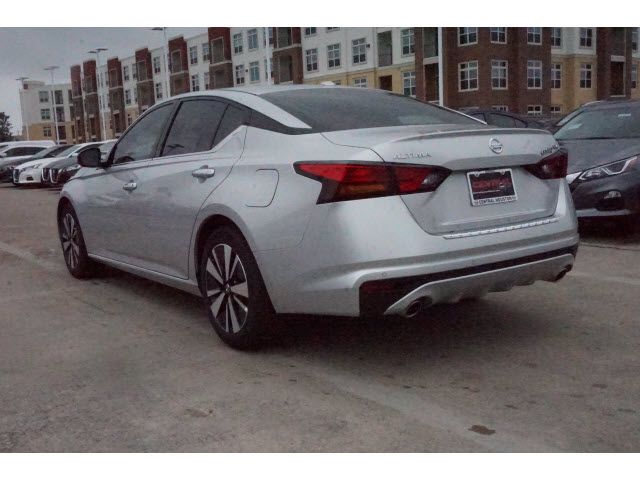  2019 Nissan Altima 2.5 SV For Sale Specifications, Price and Images