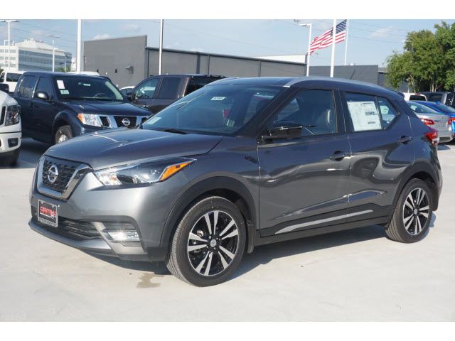  2019 Nissan Kicks SR For Sale Specifications, Price and Images