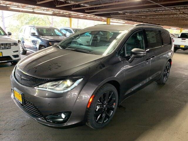  2020 Chrysler Pacifica Limited For Sale Specifications, Price and Images