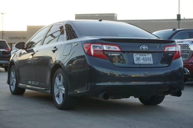  2014 Toyota Camry LE For Sale Specifications, Price and Images