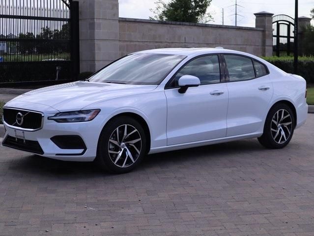  2019 Volvo S60 T5 Momentum For Sale Specifications, Price and Images