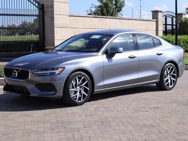  2020 Volvo S60 T6 Momentum For Sale Specifications, Price and Images