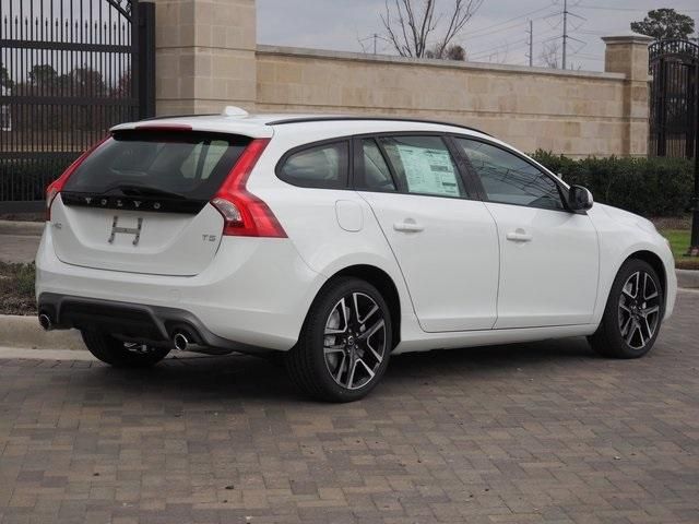  2018 Volvo V60 T5 Dynamic For Sale Specifications, Price and Images