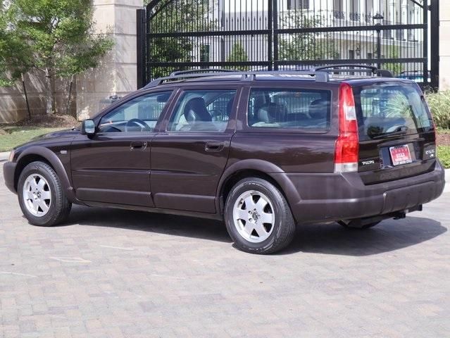  2001 Volvo V70 XC For Sale Specifications, Price and Images
