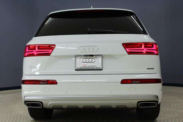  2019 Audi Q7 45 Premium Plus For Sale Specifications, Price and Images