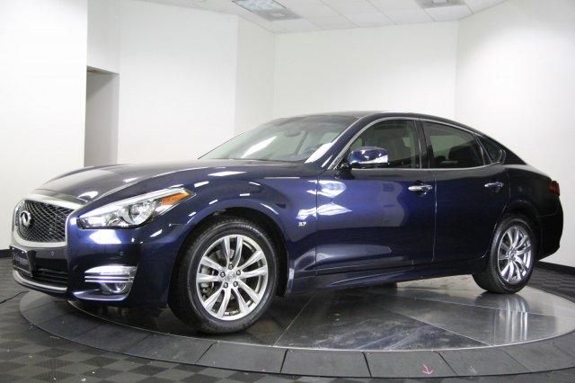  2015 INFINITI Q70 3.7 For Sale Specifications, Price and Images