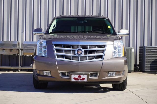  2013 Cadillac Escalade Platinum Edition For Sale Specifications, Price and Images