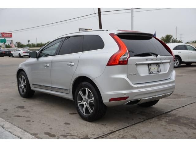  2014 Volvo XC60 T6 For Sale Specifications, Price and Images