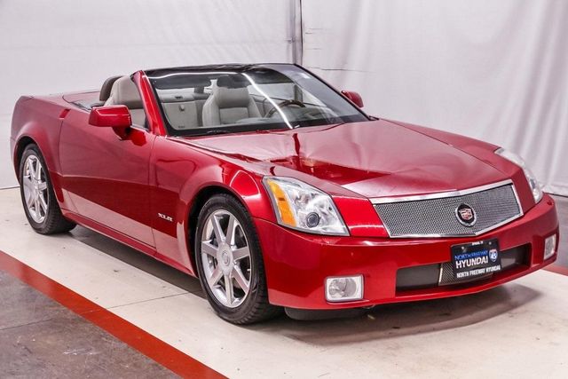  2004 Cadillac XLR Base For Sale Specifications, Price and Images