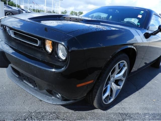  2016 Dodge Challenger SXT For Sale Specifications, Price and Images