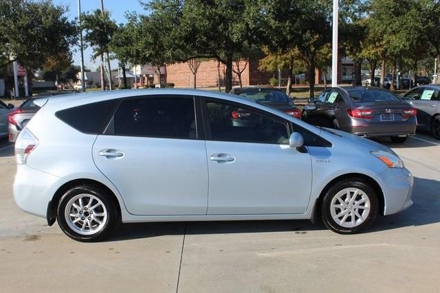  2012 Toyota Prius v Two For Sale Specifications, Price and Images