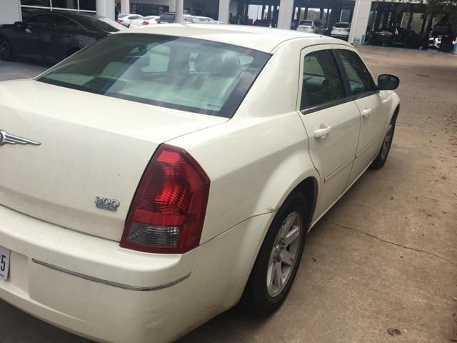  2007 Chrysler 300 Touring For Sale Specifications, Price and Images