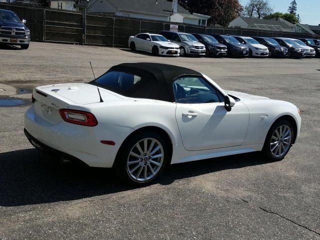  2018 FIAT 124 Spider Lusso For Sale Specifications, Price and Images