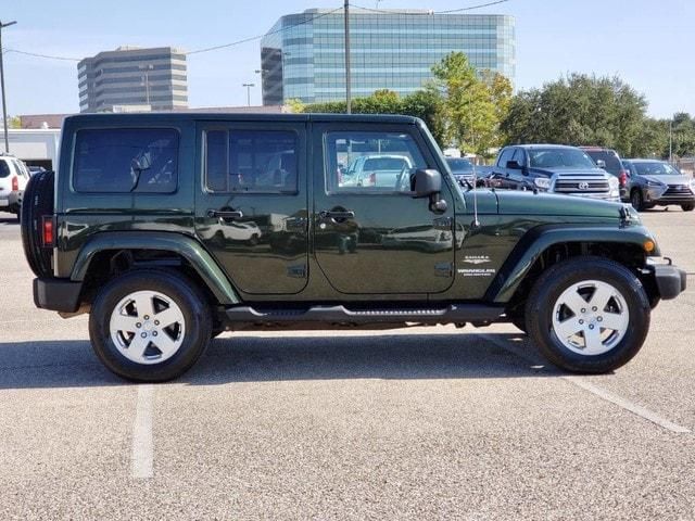  2011 Jeep Wrangler Unlimited Sahara For Sale Specifications, Price and Images