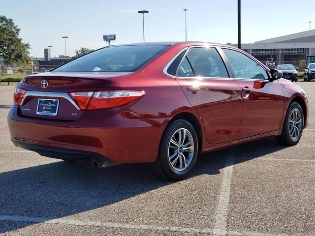  2017 Toyota Camry LE For Sale Specifications, Price and Images