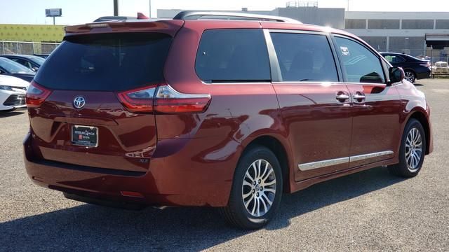  2020 Toyota Sienna XLE For Sale Specifications, Price and Images