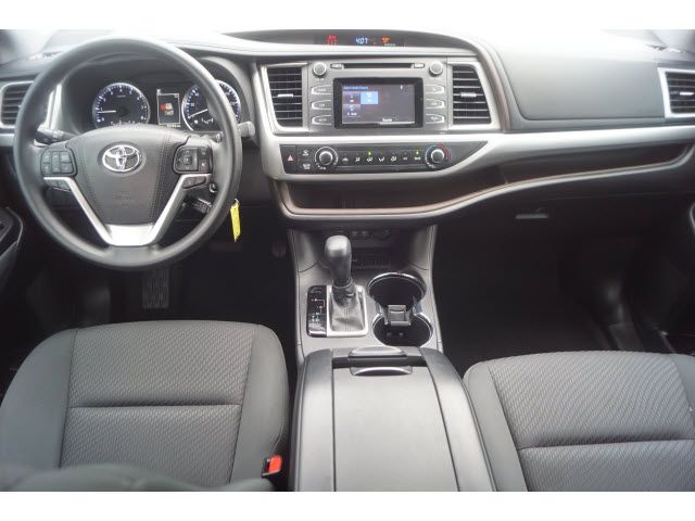  2018 Toyota Highlander LE For Sale Specifications, Price and Images