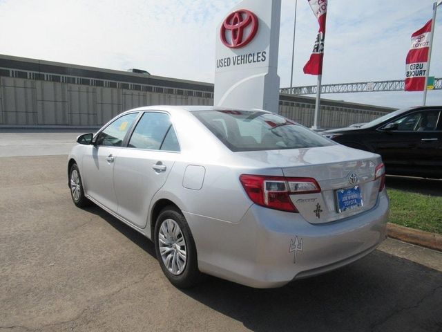  2013 Toyota Camry LE For Sale Specifications, Price and Images