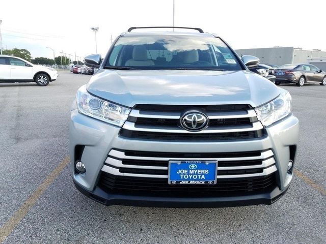  2019 Toyota Highlander XLE For Sale Specifications, Price and Images