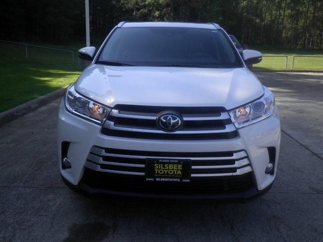  2017 Toyota Highlander XLE For Sale Specifications, Price and Images