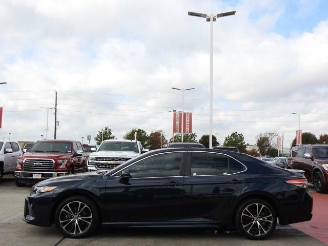  2018 Toyota Camry SE For Sale Specifications, Price and Images