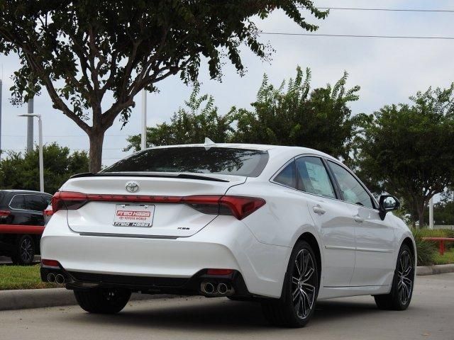  2020 Toyota Avalon XSE For Sale Specifications, Price and Images