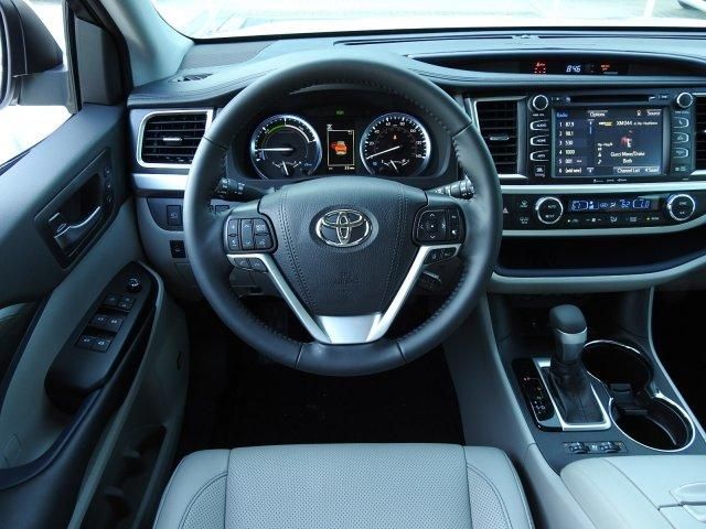  2019 Toyota Highlander Hybrid Limited Platinum For Sale Specifications, Price and Images